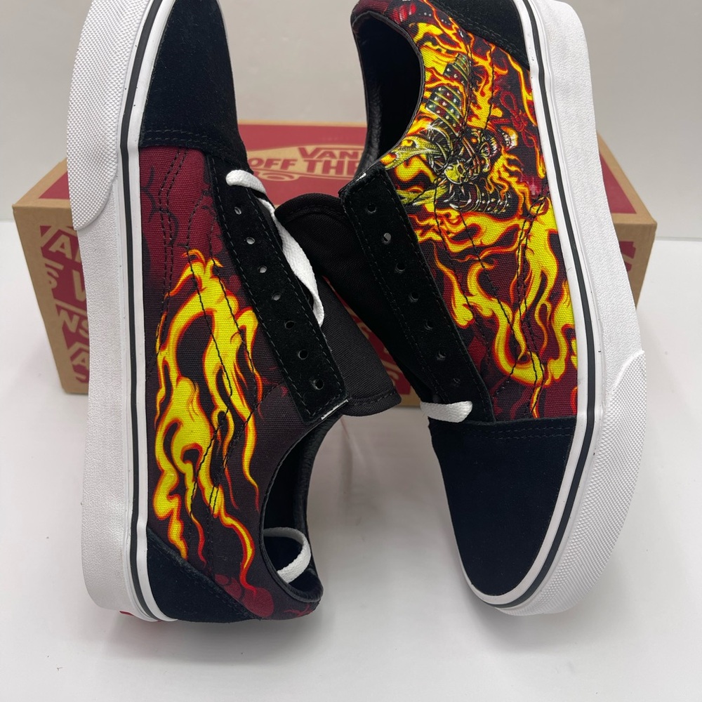 Vans WMNS Old Skool
(Samurai Rising)Black /True White Sneakers
VN0A3WKT44l - Picture 6 of 16